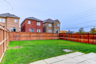 8 Colesbrook Rd, Richmond Hill, ON L4S 0C6, Canada, ,  
