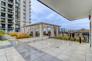 Unit 605-202 Burnhamthorpe Rd E, Mississauga, ON L5A 0B2, Canada, ,  