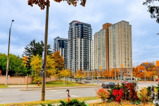 Unit 605-202 Burnhamthorpe Rd E, Mississauga, ON L5A 0B2, Canada, ,  