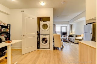 Unit 605-202 Burnhamthorpe Rd E, Mississauga, ON L5A 0B2, Canada, ,  