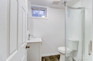 10 Fontainbleau Dr, North York, ON M2M 1N9, Canada, ,  