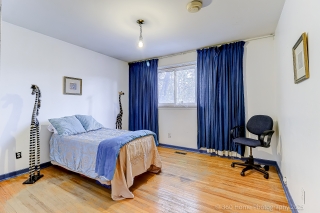 10 Fontainbleau Dr, North York, ON M2M 1N9, Canada, ,  