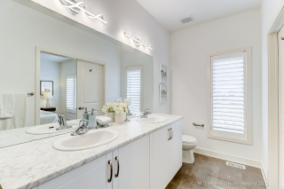 126 Pageant Ave, Vaughan, ON L4H 4R4, Canada, ,  