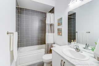 126 Pageant Ave, Vaughan, ON L4H 4R4, Canada, ,  