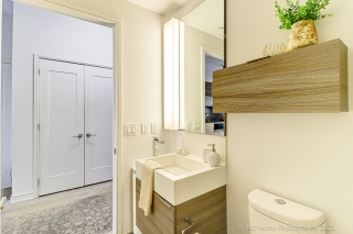 Unit 2203-88 Scott St, Toronto, ON M5E, Canada, ,  