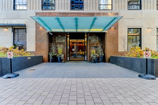 Unit 2203-88 Scott St, Toronto, ON M5E, Canada, ,  