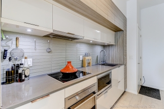 Unit 2203-88 Scott St, Toronto, ON M5E, Canada, ,  