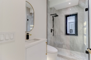 28 Pine Ave S, Mississauga, ON L5H 2P6, Canada, ,  