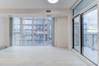 Unit 1307-20 Gatineau Dr, Vaughan, ON L4J 0L3, Canada, ,  