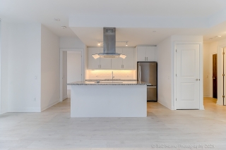 Unit 1307-20 Gatineau Dr, Vaughan, ON L4J 0L3, Canada, ,  