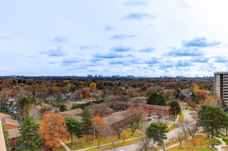 Unit 1107- 1 Royal Orchard Blvd, Thornhill, ON L3T 3C2, Canada, ,  