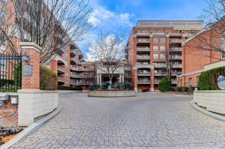 Unit 316-20 Burkebrook Pl, East York, ON M4G 0A1, Canada, ,  