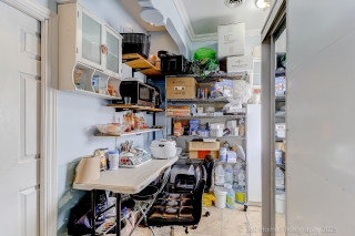 Unit 8-3175 Rutherford Rd, Concord, ON L4K 5Y6, Canada, ,  