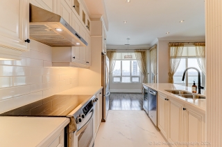 Unit 1510-10 Bloorview Pl, North York, ON M2J 0B1, Canada, ,  