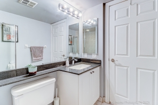 Unit 1526-5233 Dundas St W, Etobicoke, ON M9B 6M1, Canada, ,  