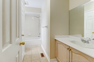 304 Drummond Dr, Maple, ON L6A 3C2, Canada, ,  