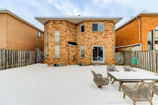 304 Drummond Dr, Maple, ON L6A 3C2, Canada, ,  