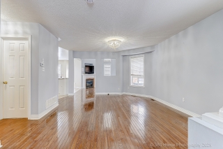 304 Drummond Dr, Maple, ON L6A 3C2, Canada, ,  