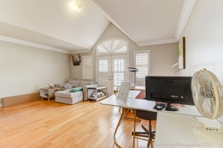 806 White Clover Way, Mississauga, ON L5V 3C5, Canada, ,  