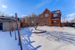 806 White Clover Way, Mississauga, ON L5V 3C5, Canada, ,  