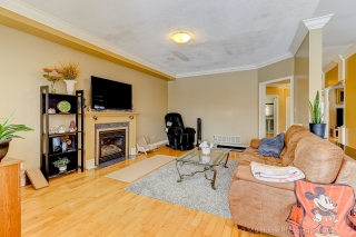 806 White Clover Way, Mississauga, ON L5V 3C5, Canada, ,  