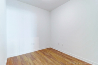 Unit 112-2433 Dufferin St, York, ON M6E 0B4, Canada, ,  