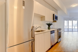 Unit 112-2433 Dufferin St, York, ON M6E 0B4, Canada, ,  