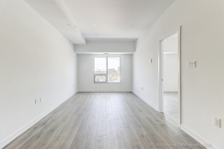 Unit 811-2433 Dufferin St, York, ON M6E 0B4, Canada, ,  