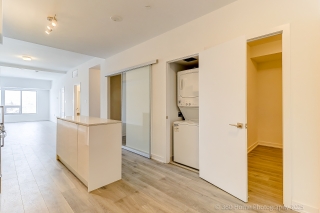 Unit 811-2433 Dufferin St, York, ON M6E 0B4, Canada, ,  