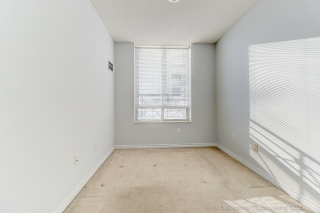 Unit LL70-123 Omni Dr, Scarborough, ON M1P 5A8, Canada, ,  