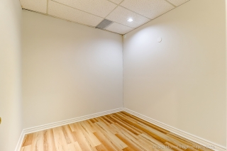 Unit 25-155 East Beaver Creek Rd, Richmond Hill, ON L4B 2N1, Canada, ,  