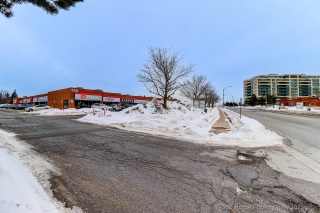 Unit 25-155 East Beaver Creek Rd, Richmond Hill, ON L4B 2N1, Canada, ,  