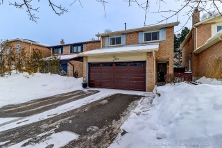 765 Hampton Ct, Pickering, ON L1W 3M3, Canada, ,  