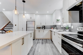 765 Hampton Ct, Pickering, ON L1W 3M3, Canada, ,  