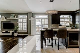 381 Summeridge Dr, Thornhill, ON L4J 8T7, Canada, ,  