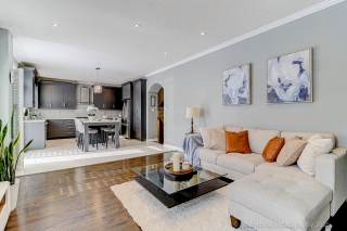 381 Summeridge Dr, Thornhill, ON L4J 8T7, Canada, ,  