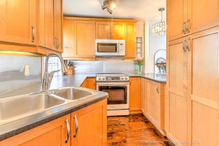 18 Cochrane Dr, Etobicoke, ON M8Z 3Z2, Canada, ,  