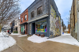 921 Kingston Rd, Toronto, ON M4E 1S6, Canada, ,  