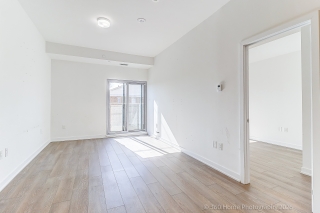 Unit 306-2433 Dufferin St, York, ON M6E 0B4, Canada, ,  