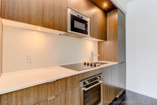 Unit 316-30 Inn On The Pk Dr, North York, ON M3C 0P7, Canada, ,  