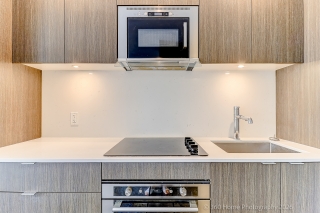 Unit 316-30 Inn On The Pk Dr, North York, ON M3C 0P7, Canada, ,  