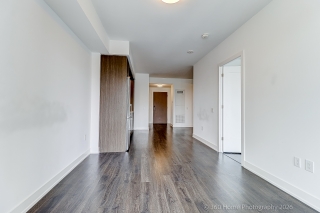 Unit 316-30 Inn On The Pk Dr, North York, ON M3C 0P7, Canada, ,  