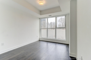 Unit 316-30 Inn On The Pk Dr, North York, ON M3C 0P7, Canada, ,  