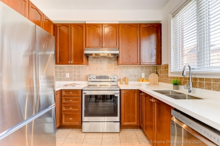 5487 Fudge Terrace, Mississauga, ON L5M 0N1, Canada, ,  