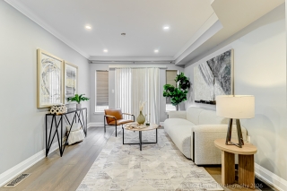 Unit 27-75 Strathaven Dr, Mississauga, ON L5R 3W1, Canada, ,  