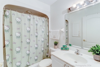 350 Princess Royal Dr, Mississauga, ON L5B 4N1, Canada, ,  