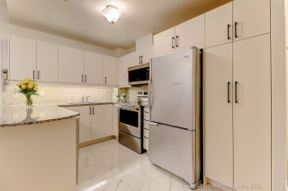 350 Princess Royal Dr, Mississauga, ON L5B 4N1, Canada, ,  