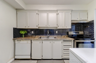 Unit 29-927 Burns St W, Whitby, ON L1N 6J5, Canada, ,  