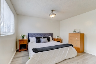 Unit 29-927 Burns St W, Whitby, ON L1N 6J5, Canada, ,  