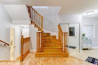 45 Olympia Crescent, Brampton, ON L6X 4W2, Canada, ,  